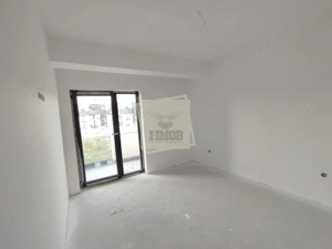 Apartament cu 3 camere balcon boxa si loc de parcare pe Doamna Stanca - imagine 8