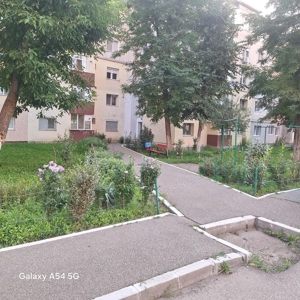 Vând urgent apartament 3 camere  - imagine 9