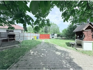 Casă de vânzare-Liniște, natură și farmec tradițional în Tocile - imagine 2