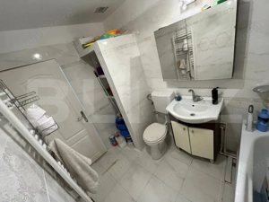 Apartament de vanzare, cu 2 camere, 54 mp, zona Micro 11 - imagine 6