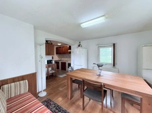 Casă de vânzare-Liniște, natură și farmec tradițional în Tocile - imagine 9