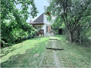 Casă de vânzare-Liniște, natură și farmec tradițional în Tocile - imagine 3