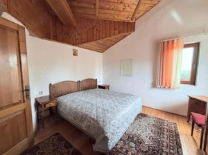 Casă de vânzare-Liniște, natură și farmec tradițional în Tocile - imagine 8