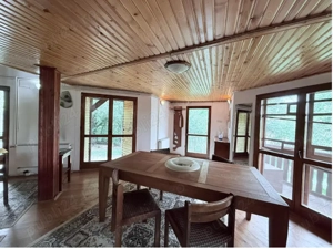 Casă de vânzare-Liniște, natură și farmec tradițional în Tocile - imagine 6