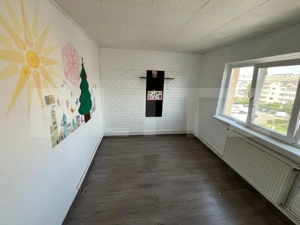 Apartament de vanzare, cu 2 camere, 54 mp, zona Micro 11 - imagine 2