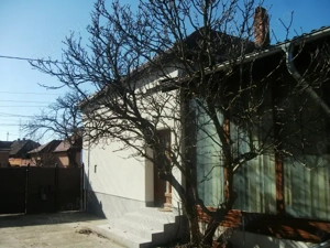 Imobil de inchiriat fosta clinica medicala - imagine 2