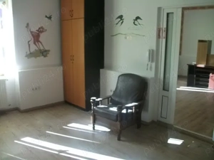 Imobil de inchiriat fosta clinica medicala - imagine 6