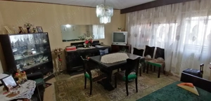 Set mobilier lemn nuc