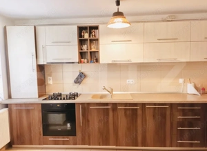 Apartament decomandat cu 3 camere in Urban Tractorul - imagine 2