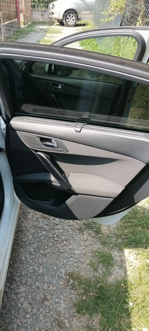 Se vinde autoturism - imagine 9