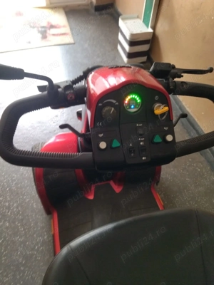 Carut [ scuter] electric  pentru persoane cu dizabilitati - imagine 4