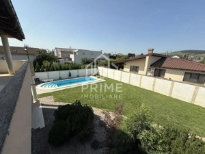 Casă individuală de vânzare -248 mp, 5 camere, Alba Iulia, ZONĂ EXCLUSIVISTĂ - imagine 2 Casă individuală de vânzare -248 mp, 5 camere, Alba Iulia, ZONĂ EXCLUSIVISTĂ - imagine 2