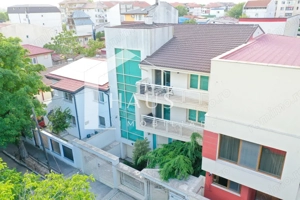 Vila deosebita  la un pas de mare mobilata si utilata