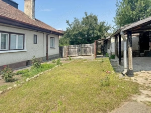 Proprietar!  Vând casă cu teren generos în cartierul Florilor,,Brașov, ideală pentru investiții - imagine 3