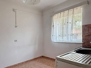 Proprietar!  Vând casă cu teren generos în cartierul Florilor,,Brașov, ideală pentru investiții - imagine 9