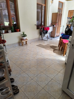 Apartament 2 camere central parter  - imagine 2