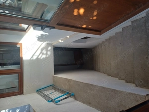 Vând vila și casa aflate pe același teren în sat 2 Mai comuna Limanu județul Constanța!  - imagine 2