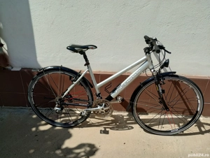 Bicicleta Din Aluminiu Fitness Roți Pe 28 Inch ,24 Viteze Full Shimano Furcă Pe Telescop