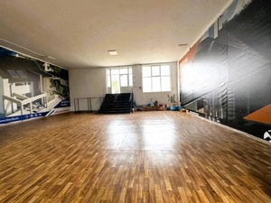 Spatiu comercial in intersectia cu Slatioara cu acces din DN 65 - imagine 6