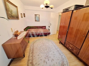 Apartament 2 camere decomandat , zona Central - imagine 9