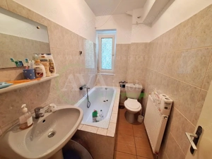 Apartament 2 camere decomandat , zona Central - imagine 7