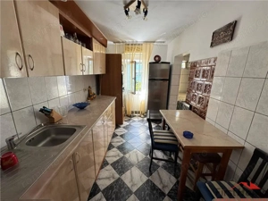 Apartament 2 camere, 54mp, etaj 4 cu acoperis - Central - - imagine 2