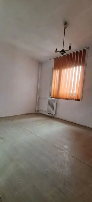 Apartament 2 camere - imagine 4