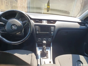 vand skoda octavia distributie,bujii,placute de frana schimb de ulei totul nou - imagine 3