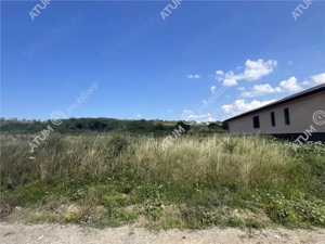 Teren de 646 mp si 15 metri deschidere zona Zorabia Sibiu