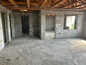 Vând casă cu etaj în comuna pietroasele ,Buzău  - imagine 6