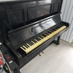 Pianină Barthol Berlin, clape din fildeș în stare de funcționare  - imagine 3