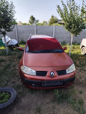 Vând sau dezmembrez Renault Megane 