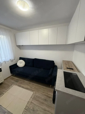 Garsonieră modernă de închiriat   Zona Liceul Pedagogic, Târgu-Jiu - imagine 2