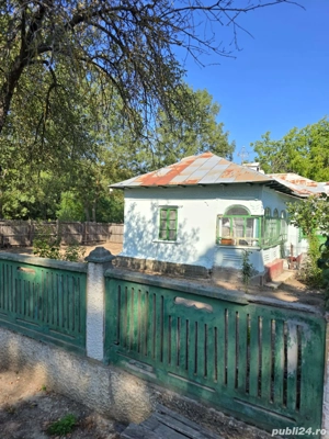 Casa și teren de vanzare - imagine 4