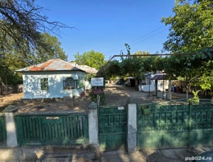 Casa și teren de vanzare - imagine 8