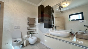 Casă de vânzare 300mp, Șendreni I Galati– liniște și rafinament - imagine 15