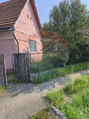 Casă / Vilă cu 4 camere de vânzare