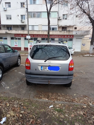 Opel Zafira 1,8 benzină  - imagine 7