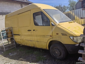 Mercedes sprinter