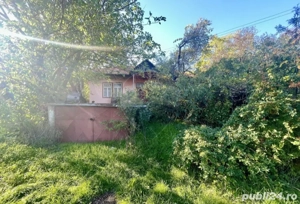 Casă cu mult teren, sat Șerbănești, com. Corbița, jud. Vrancea  - imagine 2