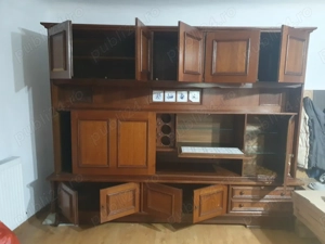 Vand dulap deosebit din lemn masiv