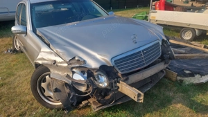 Mercedes w211 E220 2004 - imagine 5