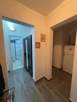 Închiriez garsonieră confort I în zona Pieței Râmnicu Sărat - imagine 3