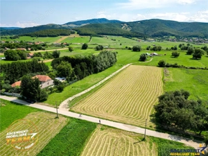 Teren intravilan,2.900mp,recomandat: investitional  rezidential constructii,Lunca Marcusului,Covasna - imagine 5