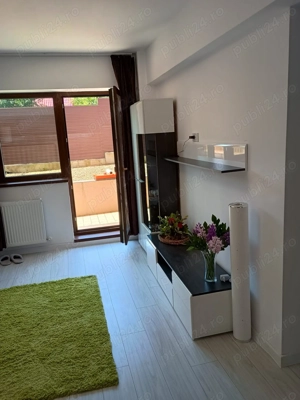 Vand apartament cu 2 camere cu curte privata in Iasi