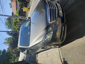 Vând mercedes e class