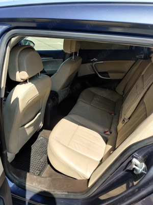 Opel Insignia Sport Tourer, an 2009, motor diesel 2.0 CDTI, 160 CP, manuală 6 trepte. - imagine 6