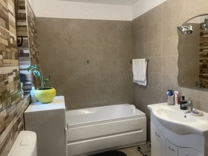 Duplex 127 mp P+E, 5 camere, mobilat și utilat, zona benzinăria ESO, direct de la proprietar - imagine 14 Duplex 127 mp P+E, 5 camere, mobilat și utilat, zona benzinăria ESO, direct de la proprietar - imagine 14