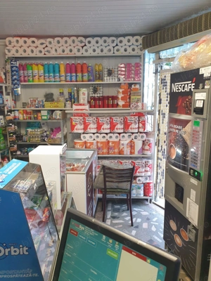 Vând chiosc alimentar