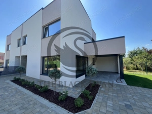 Casa cu 4 camere de vanzare | Premium | Nou | Moreni - Bld. Republicii